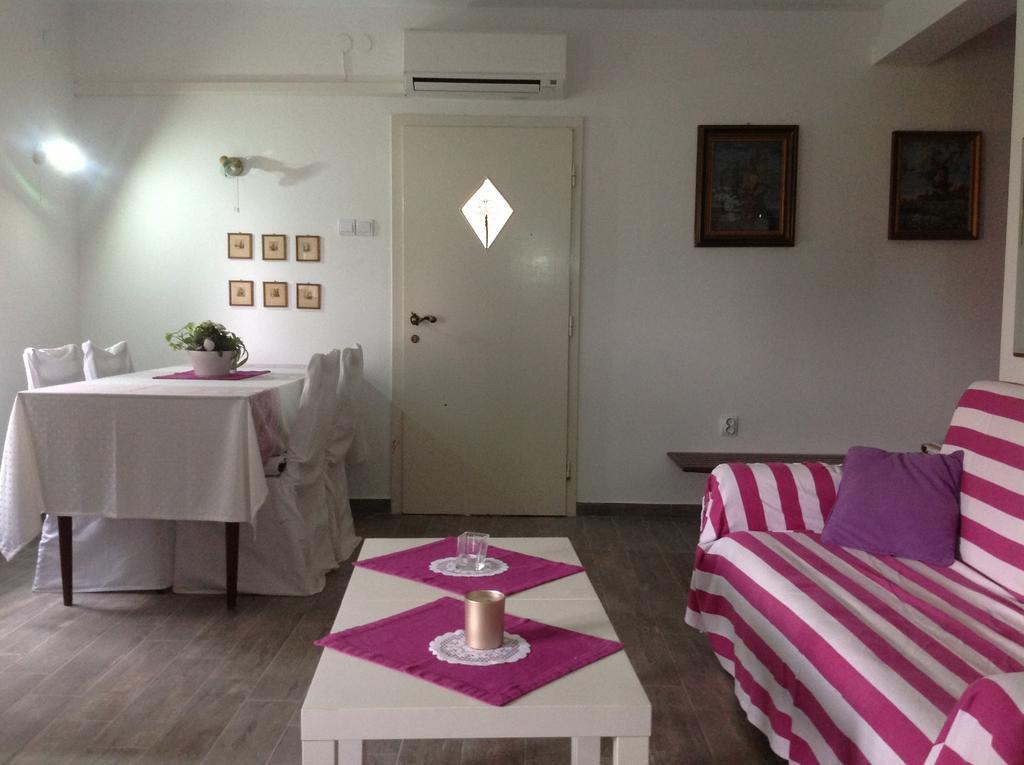 Holiday House Altea Banjole Rum bild